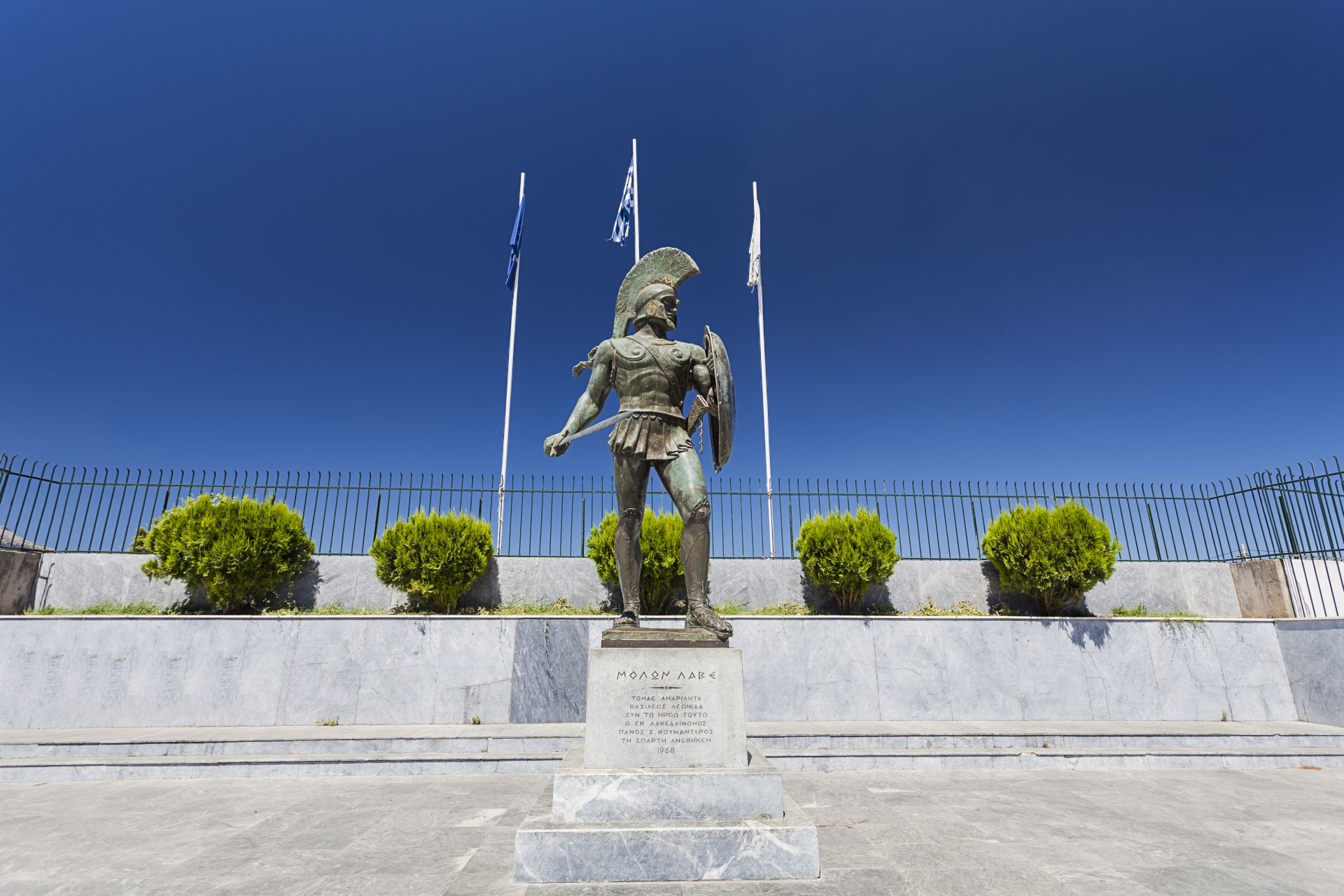 SPARTA LEONIDAS STATUE GREECE
