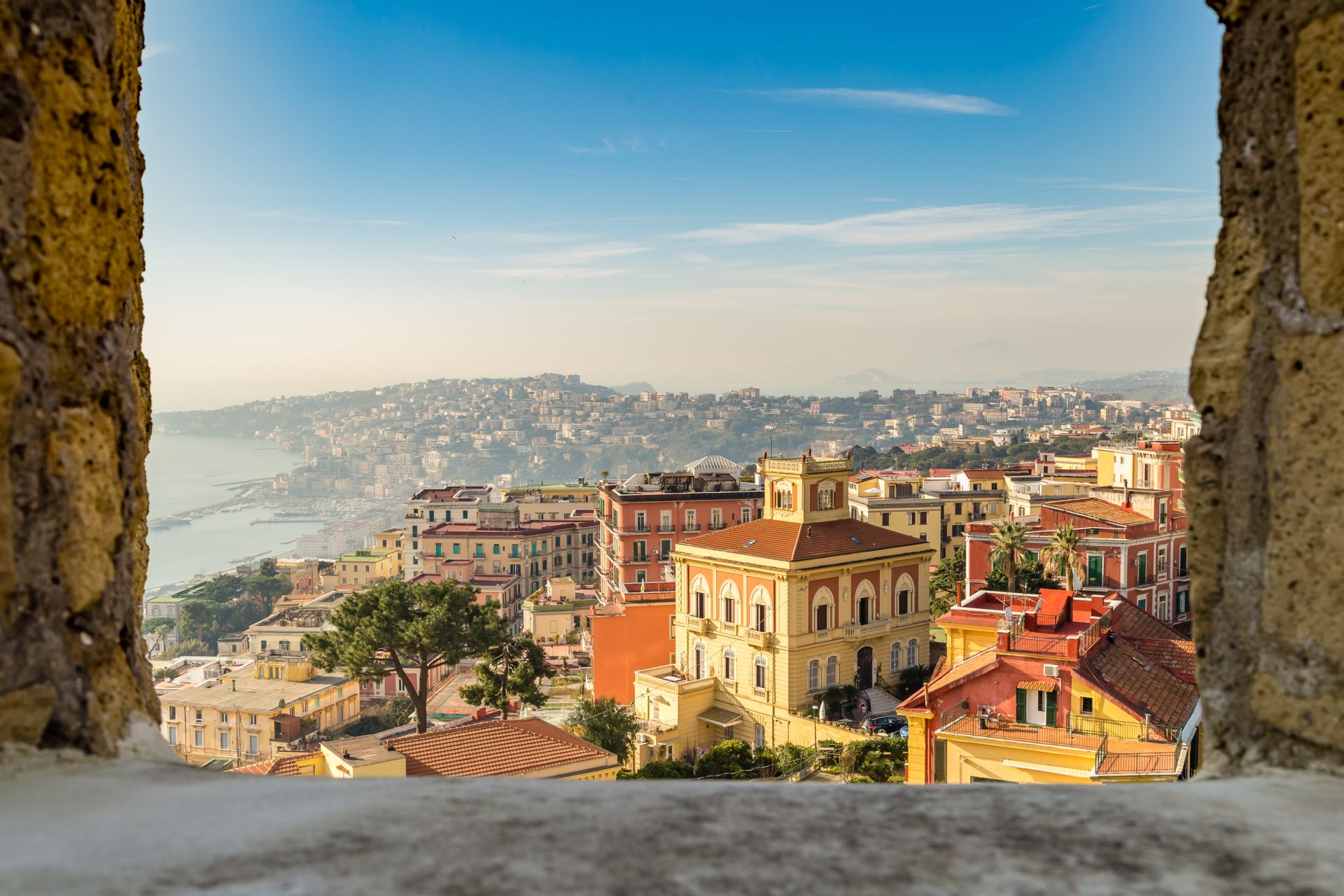 Amazing,View,Of,The,Roofs,Of,Napoli,,Italy,Trough,Medieval