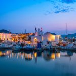 ESENCIA DE LAS CÍCLADAS Atenas, Paros, Naxos y Santorini – Entre pueblos blancos, sabores del Egeo y atardeceres inolvidables (10 días / 9 noches)