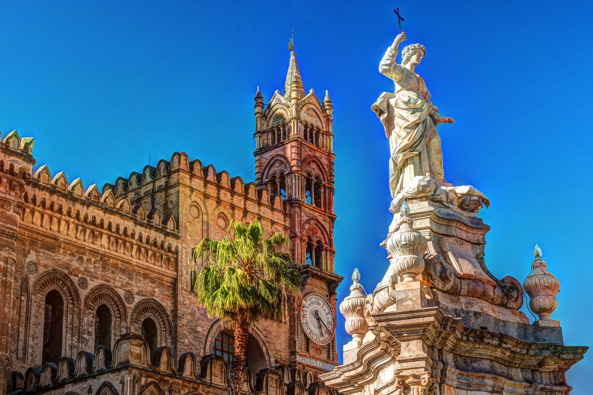 Sculpture,In,Front,Of,Palermo,Cathedral,Church,Against,Blue,Sky,