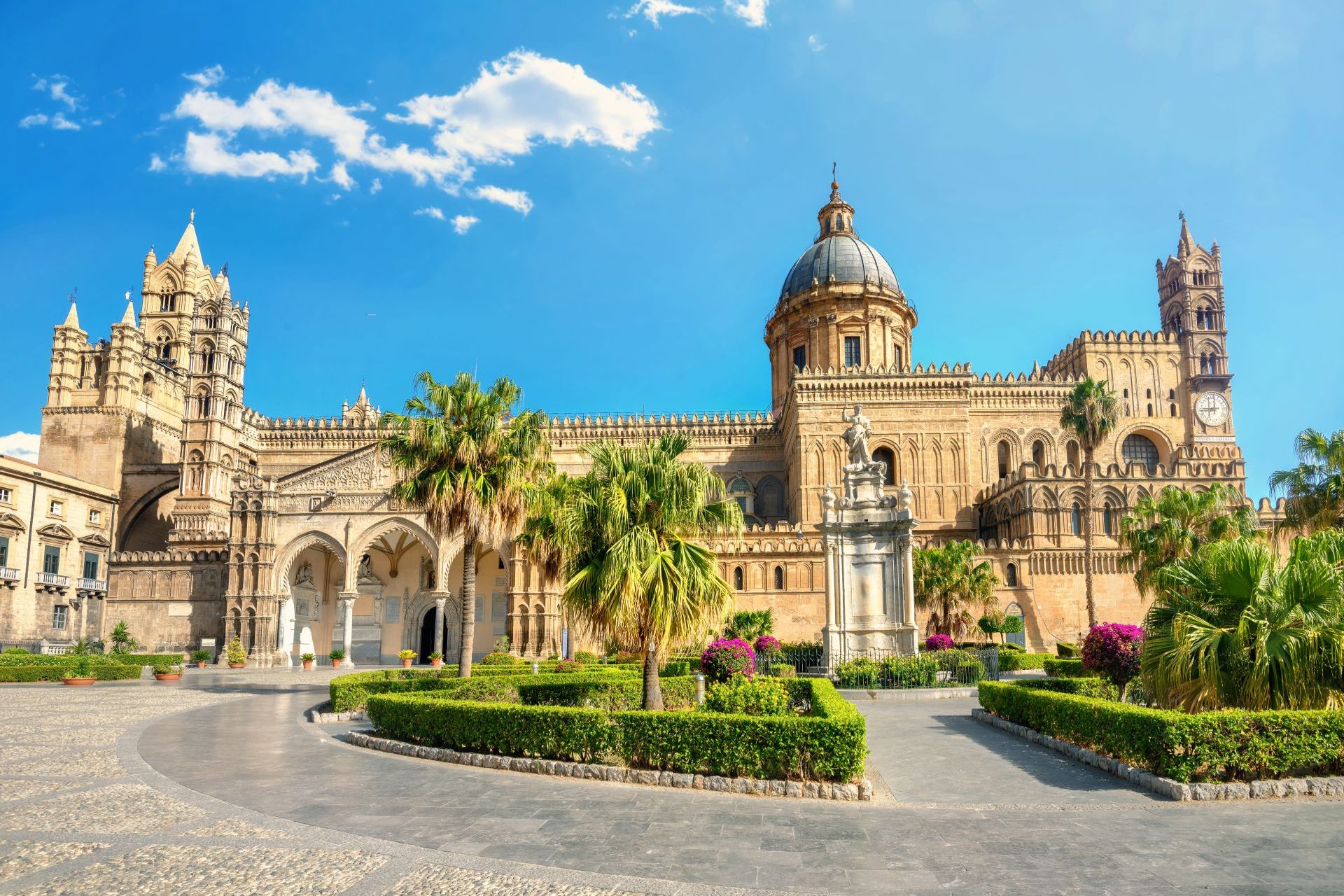 View,Of,Palermo,Cathedral,(duomo,Di,Palermo).,Palermo,,Sicily,,Italy